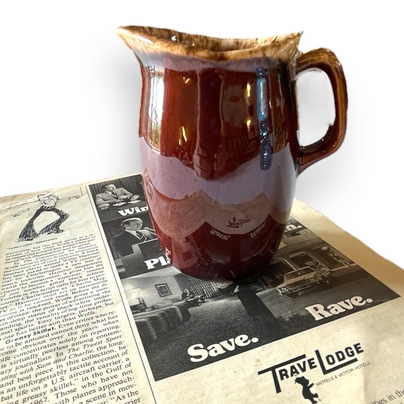VTG Hull Pottery Brown Drip Creamer Pitcher | House N Garden, Mirror Brown - Picture 4 of 8